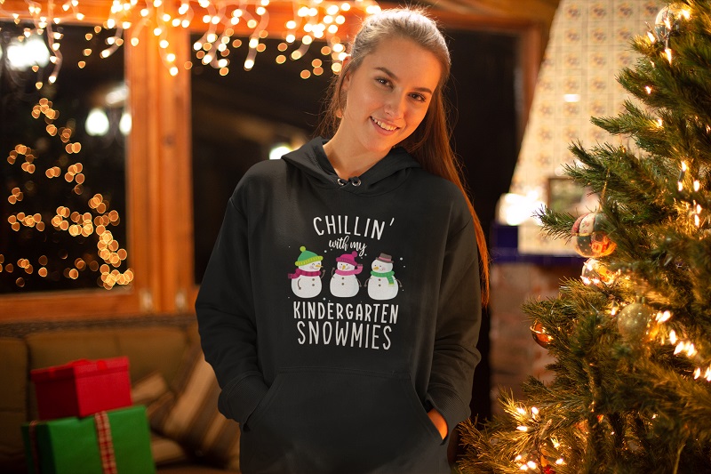 Chillin’ with my kindergarten snowmies Christmas shirt, hoodie, tank top – pdn