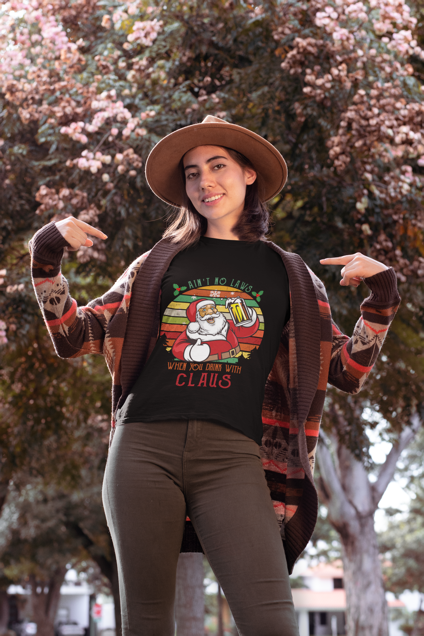 Christmas ain't no laws when you drink with claus shirt, hoodie, tank top - pdn