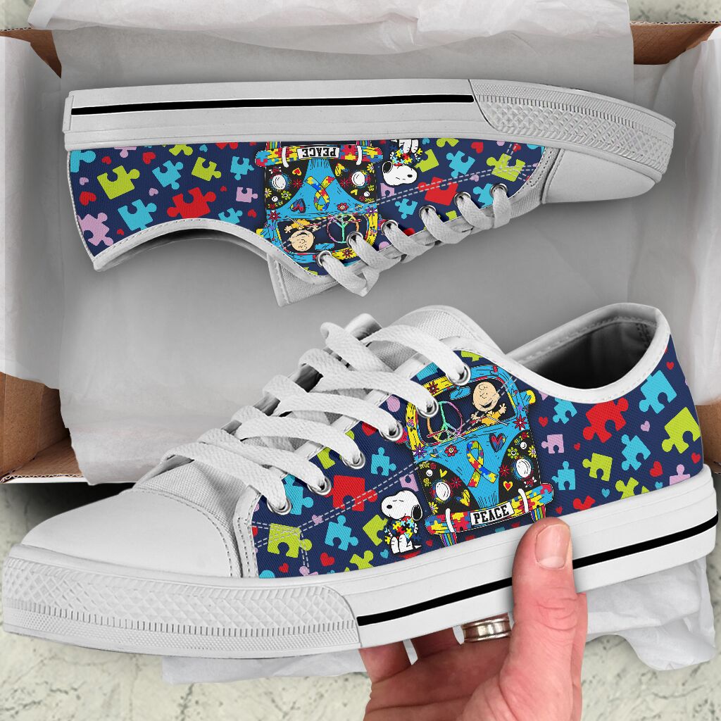 Snoopy and Charlie Brown Peace Love Autism Low Top Shoes