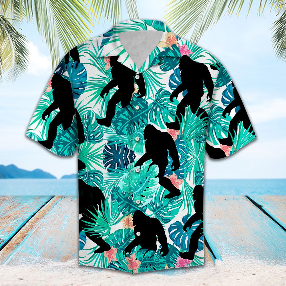 Bigfoot Tropical Leaf Hawaiian shirt
