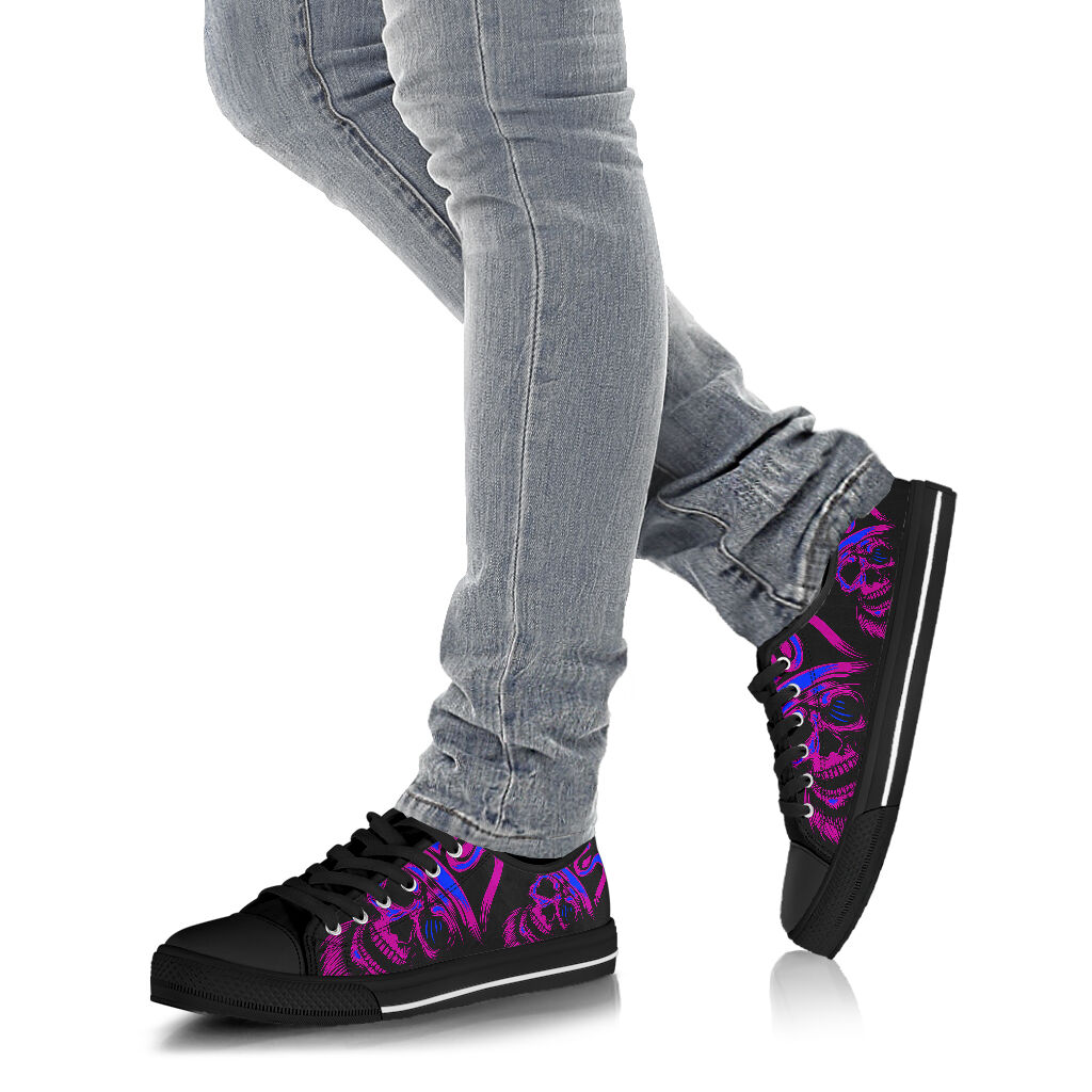 Purple skull low top shoes pic 2