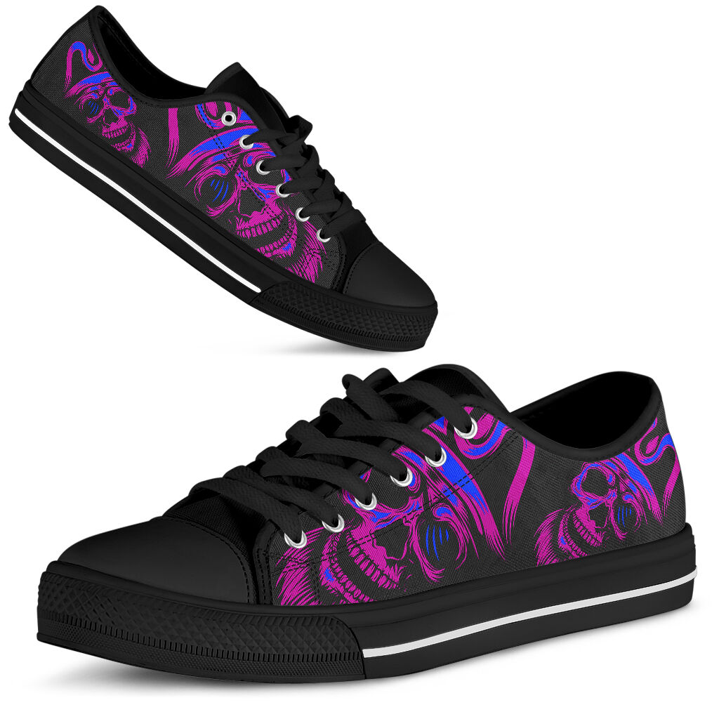 Purple skull low top shoes