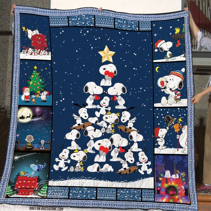 Snoopy christmas tree quilt blanket
