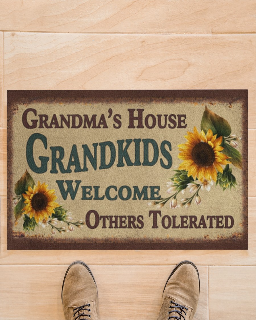 Grandma's house grandkids welcome doormat 7