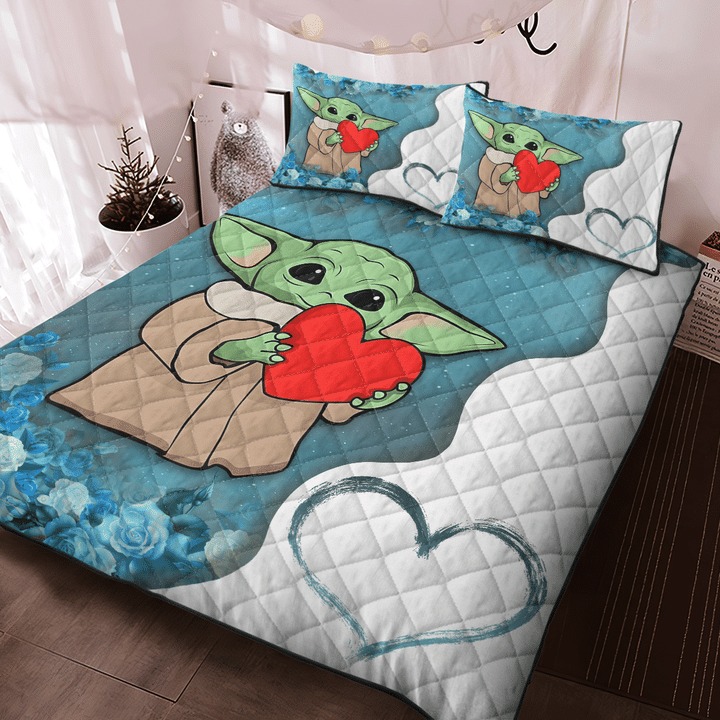 Baby Yoda heart flower quilt bedding set1