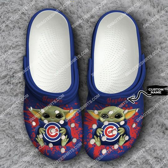 [special edition] custom baby yoda hold chicago cubs all over printed crocs – maria