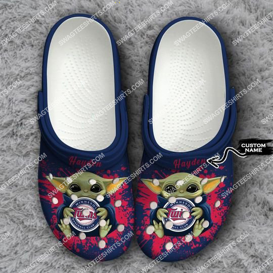 [special edition] custom baby yoda hold minnesota twins all over printed crocs – maria