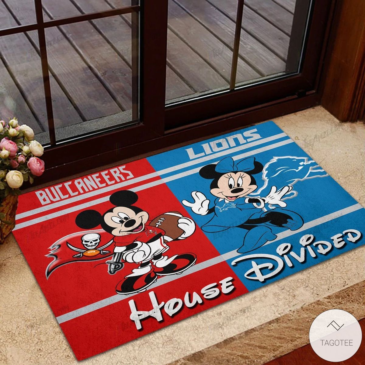 Buccaneers House Divided Lions Mickey Mouse And Minnie Mouse Doormat – TAGOTEE