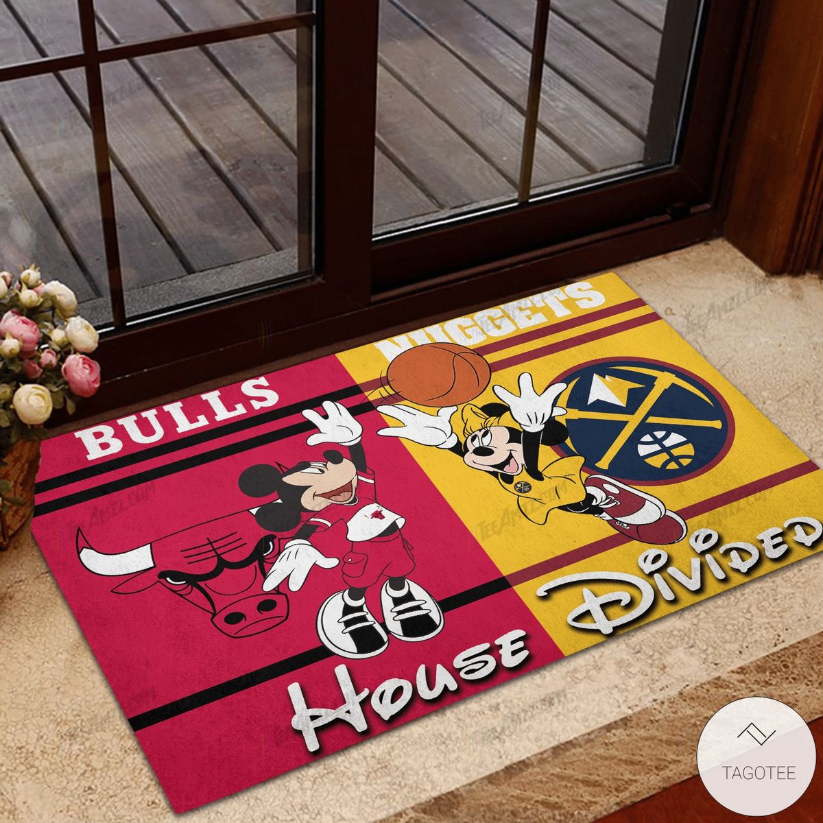 Bulls House Divided Nuggets Mickey Mouse And Minnie Mouse Doormat   – TAGOTEE