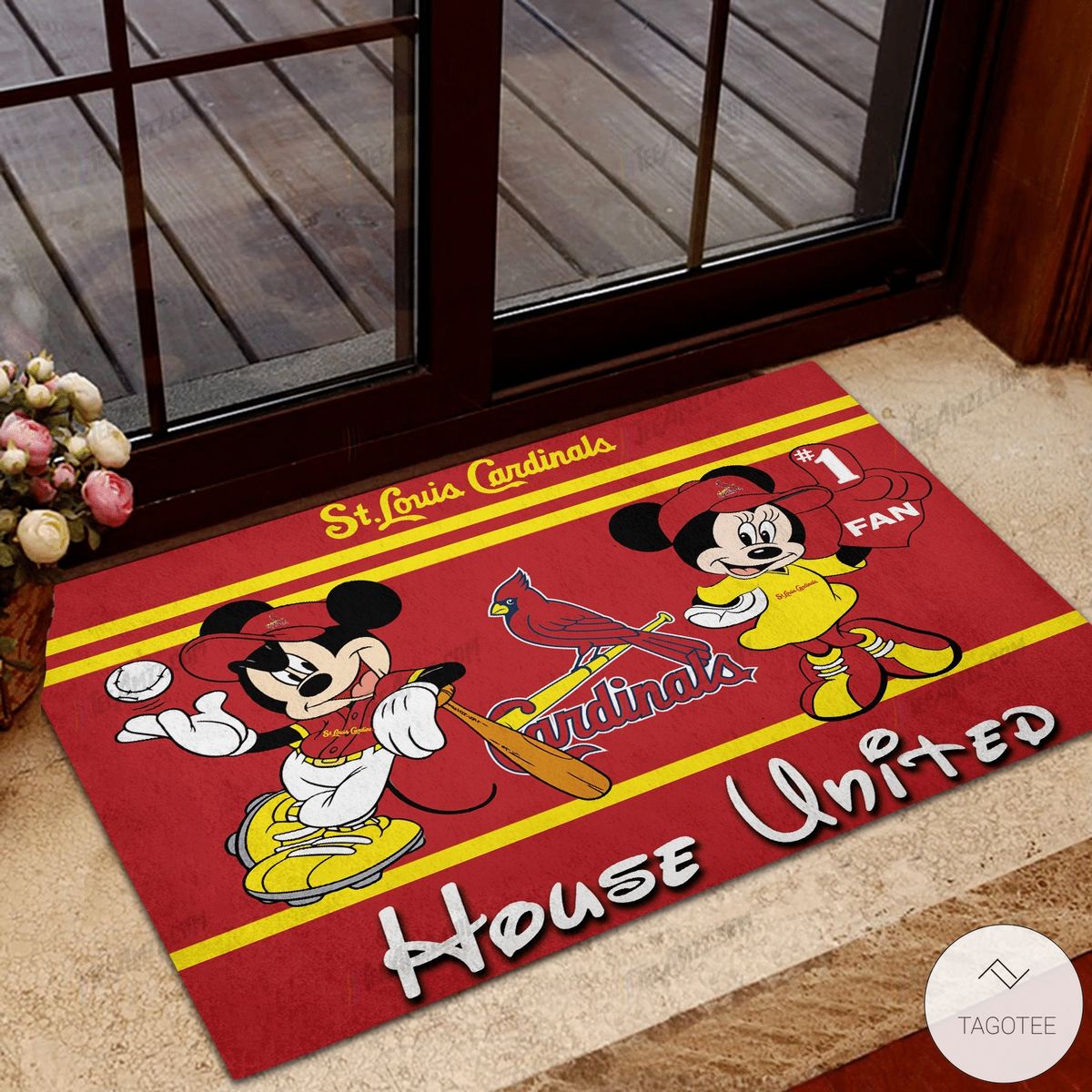 St. Louis Cardinals House United Mickey Mouse And Minnie Mouse Doormat – TAGOTEE