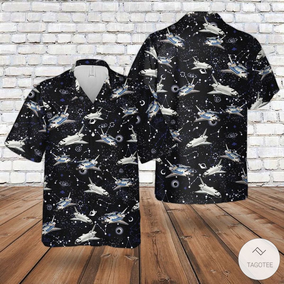 Space Shuttle Atlantis Hawaiian Shirt Beach Shorts