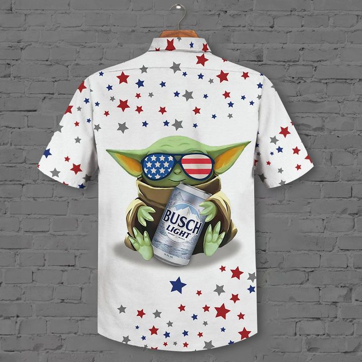 Baby Yoda Hugs Busch Light Beer Hawaiian Shirt 1