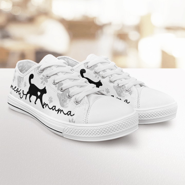 Cat lovers meow mama low top shoes 3